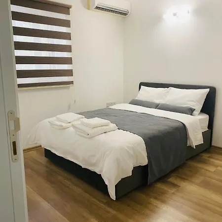 Oda ve Kahvaltı Secret Garden 02 3*