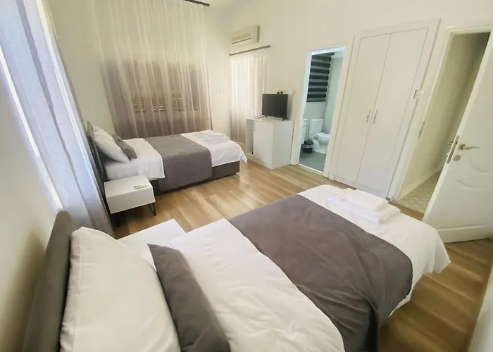 Bed and breakfast Secret Garden 02