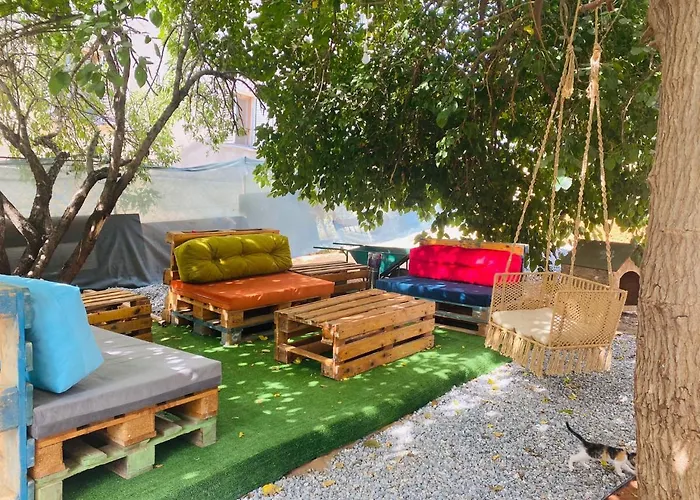 Secret Garden 02 Bed and breakfast Famagusta (Northern Cyprus)