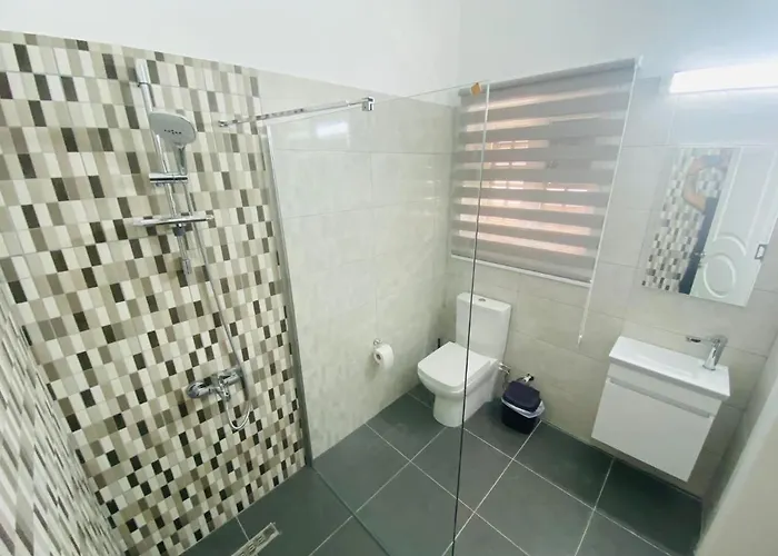 فندق مبيت وإفطار Secret Garden 02 3*