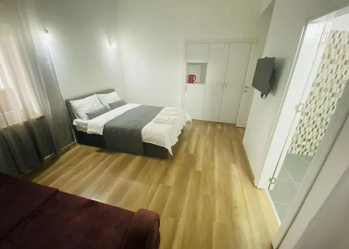 Secret Garden 02 3* Αμμόχωστος