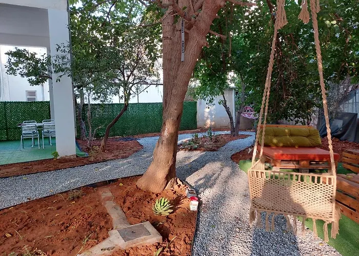 Secret Garden 02 فندق مبيت وإفطار